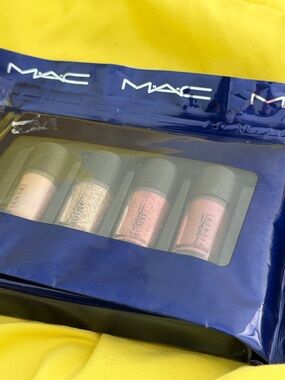 NIB✨ MAC Shiny Pretty Things Party Favours Mini Glitter & Pigments:Gold, LIMITED